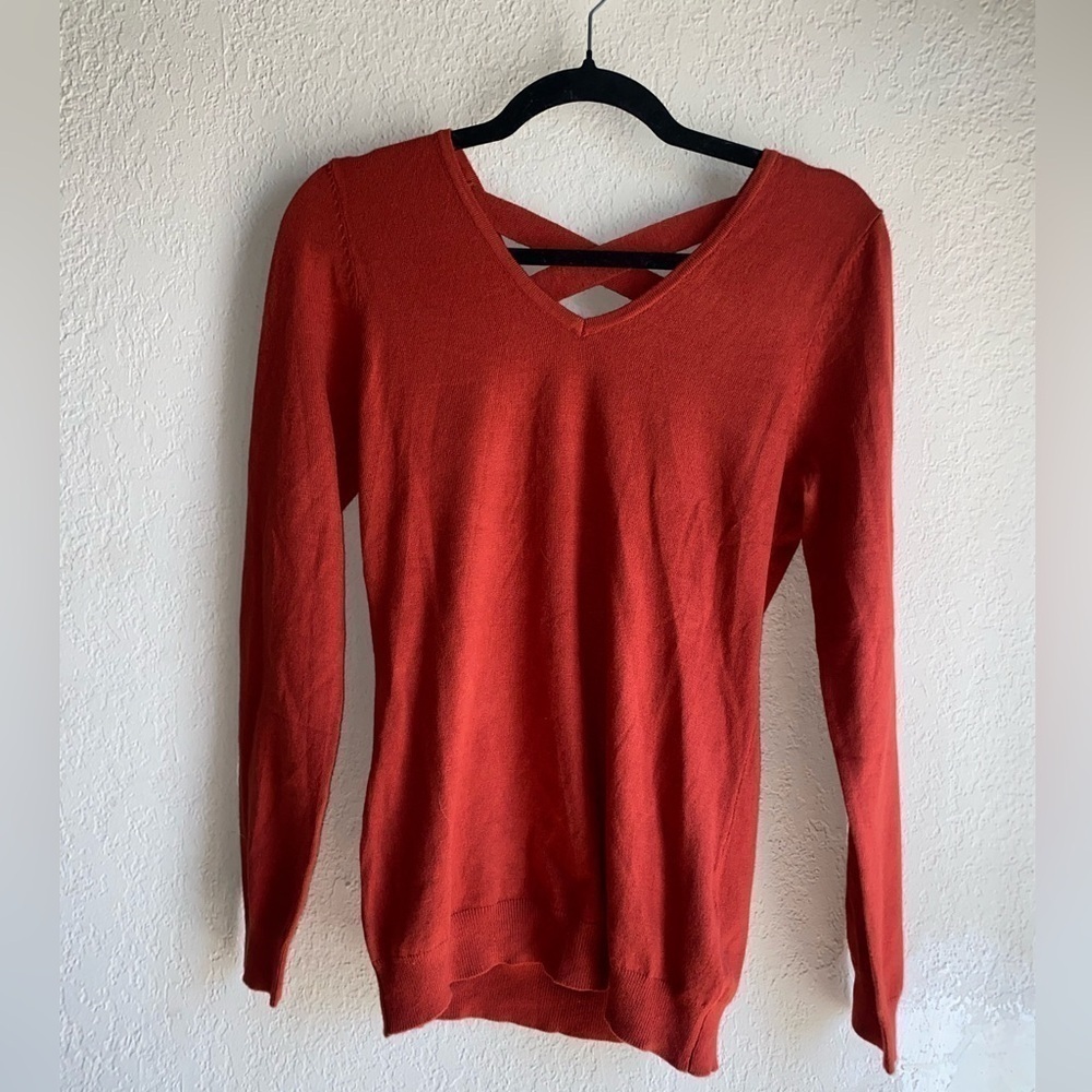LOVE ELLIE Autumn Fall Mia Back Detail Cozy Soft Sweater Weather Women Size XS - Picture 2 of 5